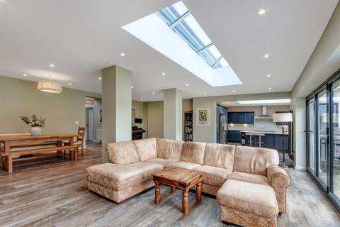 4 bedroom detached house for sale, Norwood Lane, Meopham, Gravesend, Kent, DA13 0YE
