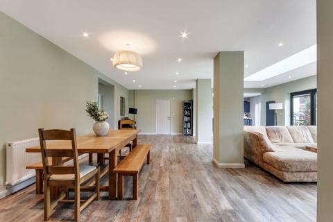 4 bedroom detached house for sale, Norwood Lane, Meopham, Gravesend, Kent, DA13 0YE