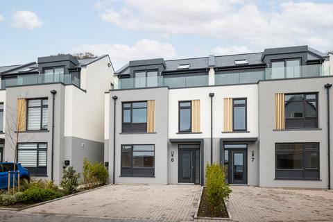 3 bedroom semi-detached house for sale, Rue de Bas Courtils, St. Sampson, Guernsey