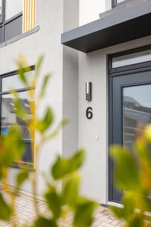 3 bedroom semi-detached house for sale, Rue de Bas Courtils, St. Sampson, Guernsey