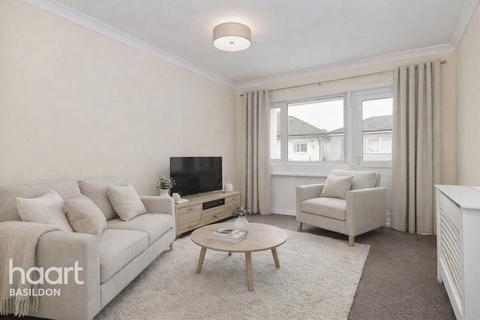 3 bedroom end of terrace house for sale, Sturrocks, Basildon