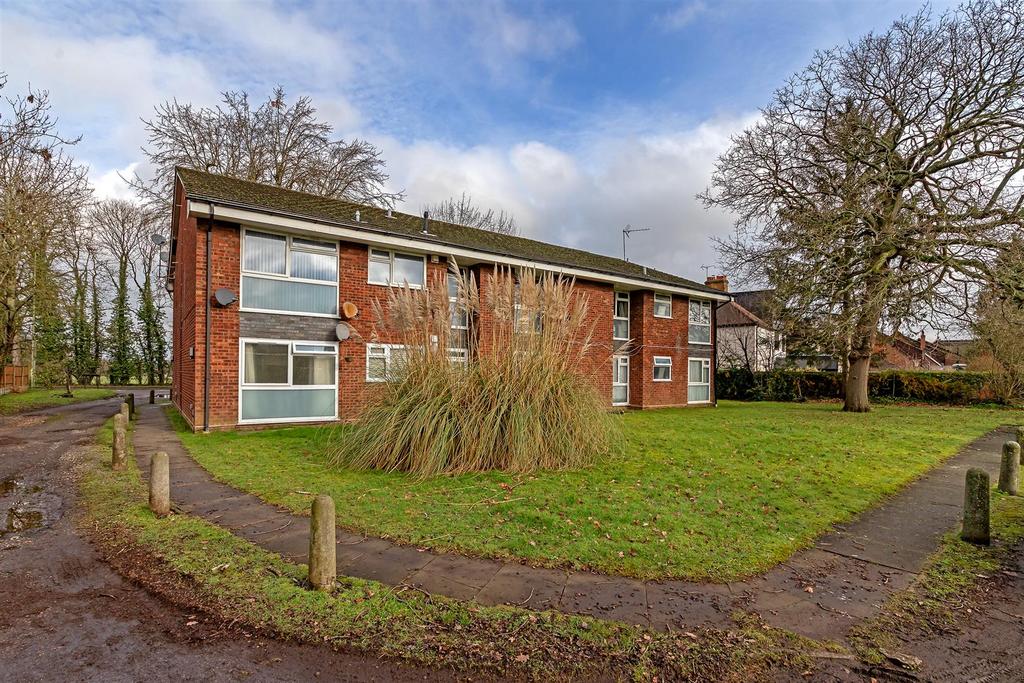 5 Hathaway Court-24.jpg