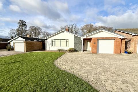 3 bedroom bungalow for sale, Braemar Drive, Christchurch BH23