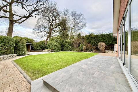 3 bedroom bungalow for sale, Braemar Drive, Christchurch BH23