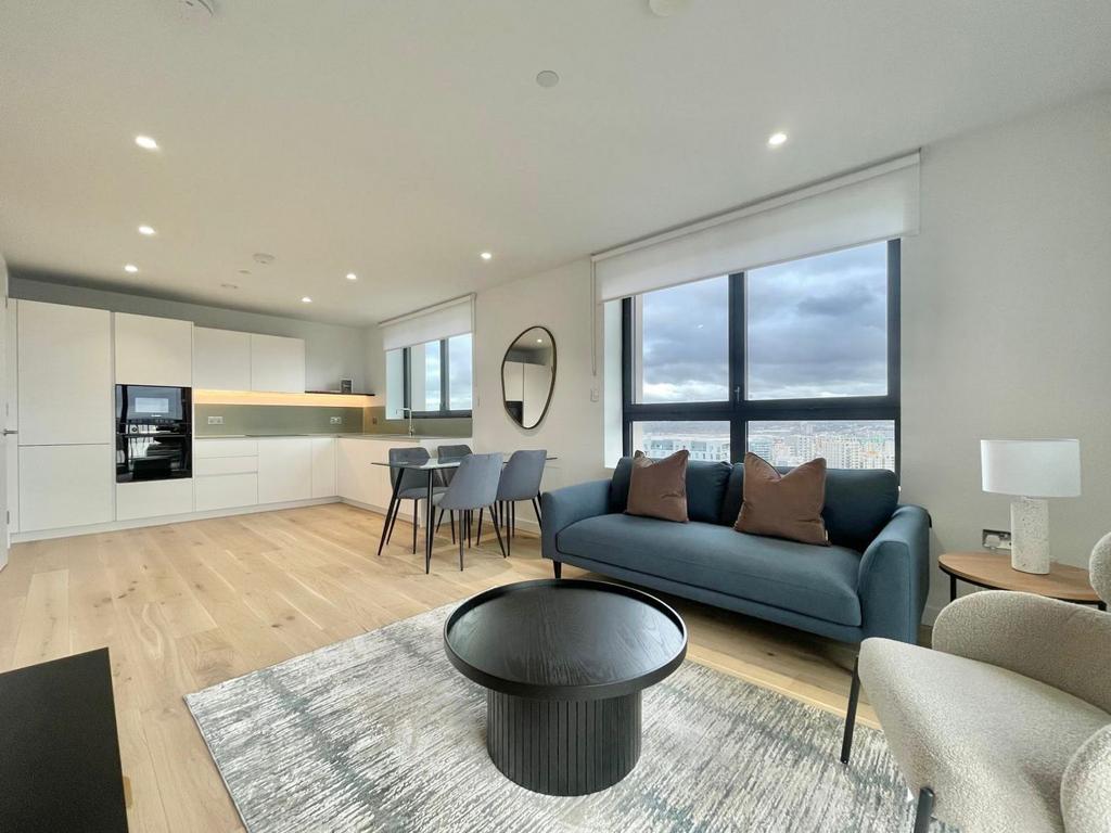 Sub Penthouse Two Bedroom Property to Rent - Bran