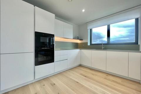 2 bedroom flat to rent, Bella House, 8 Pilot Walk, Greenwich Peninsula, London SE10