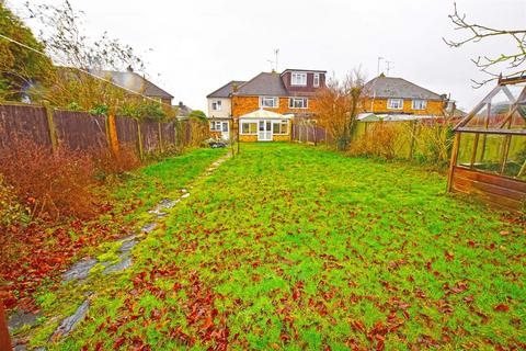 4 bedroom semi-detached house for sale, Childscroft Road, Rainham, Gillingham