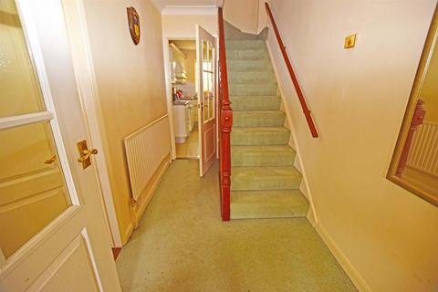 4 bedroom semi-detached house for sale, Childscroft Road, Rainham, Gillingham