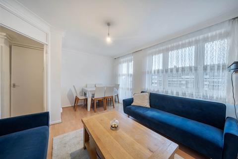 undefined, Armfield Crescent, Mitcham CR4
