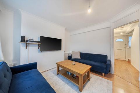 undefined, Armfield Crescent, Mitcham CR4