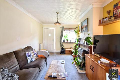 undefined, Simon Road, Longlevens
