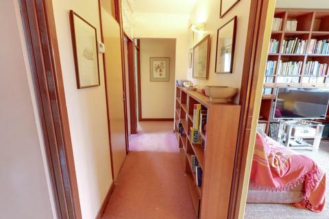 undefined, Malvern Court, Addington Road