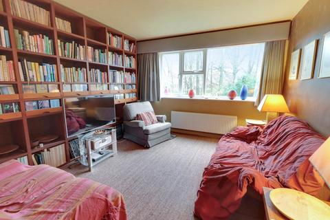 undefined, Malvern Court, Addington Road
