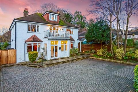 Warren Road, Worthing