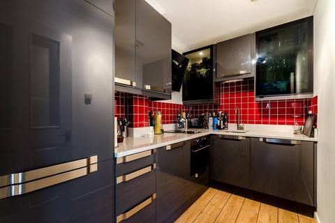 undefined, Bowmans Mews, Tower Hill, London, E1