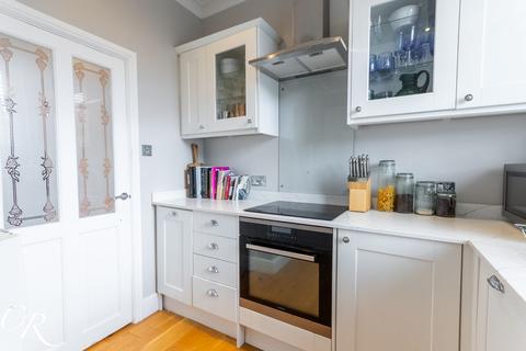 2 bedroom flat for sale, Malvern Road, Cheltenham GL50
