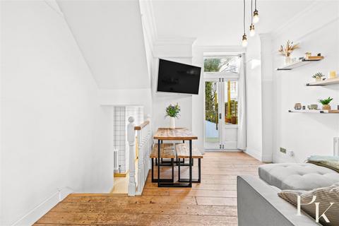 1 bedroom flat for sale, Melville Road, Hove BN3