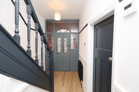 3 bedroom semi-detached house for sale, Leyburn Avenue, Stretford, M32