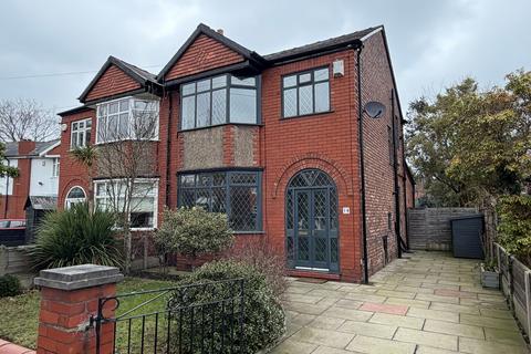 3 bedroom semi-detached house for sale, Leyburn Avenue, Stretford, M32