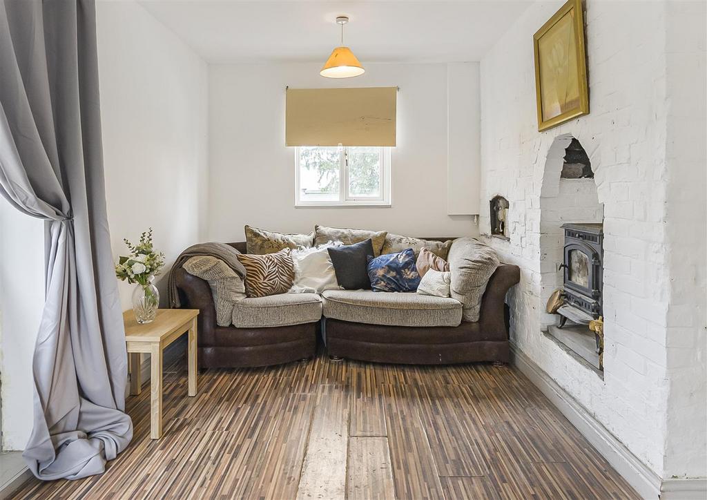 Blythbury Farmhouse Cottage-5.jpg
