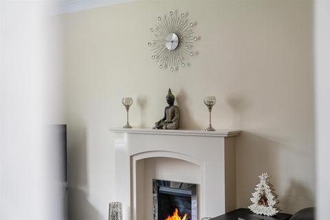 3 bedroom semi-detached house for sale, Goldsworth Fold, Rainhill