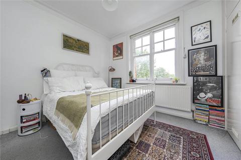 1 bedroom apartment to rent, Strafford Road, Twickenham