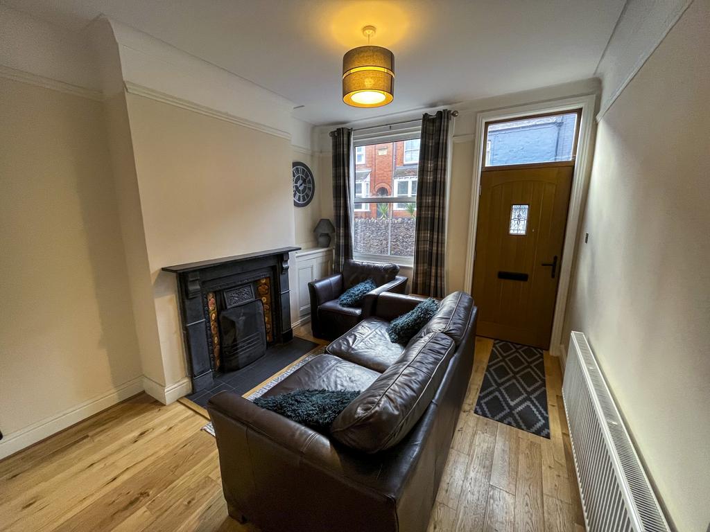 Dining/Sitting Room