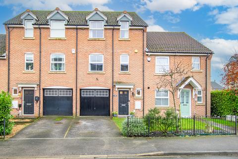 3 bedroom townhouse for sale, Selby YO8