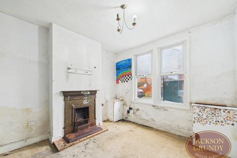 2 bedroom end of terrace house for sale, Sunderland Street, St James, NN5 5ES
