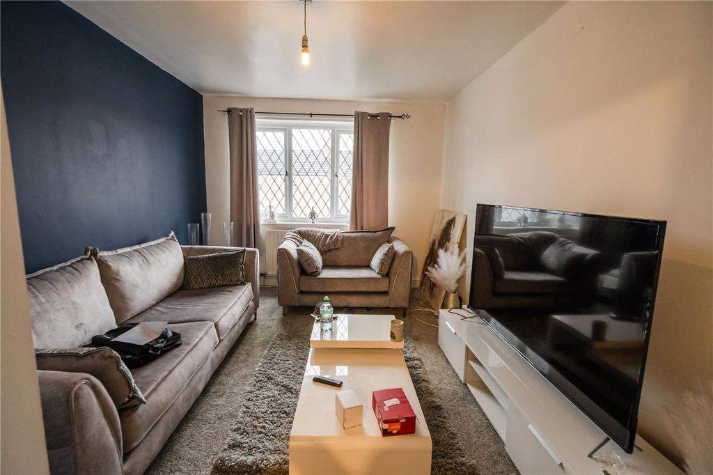 54a - Living Room