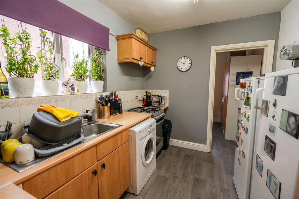56 - Kitchen