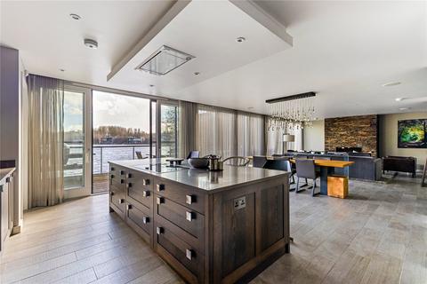 5 bedroom detached house for sale, Longdoles Bank, Coln Waters, Lechlade, Gloucestershire, GL7