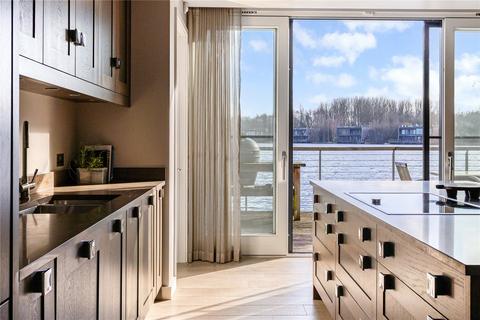 5 bedroom detached house for sale, Longdoles Bank, Coln Waters, Lechlade, Gloucestershire, GL7