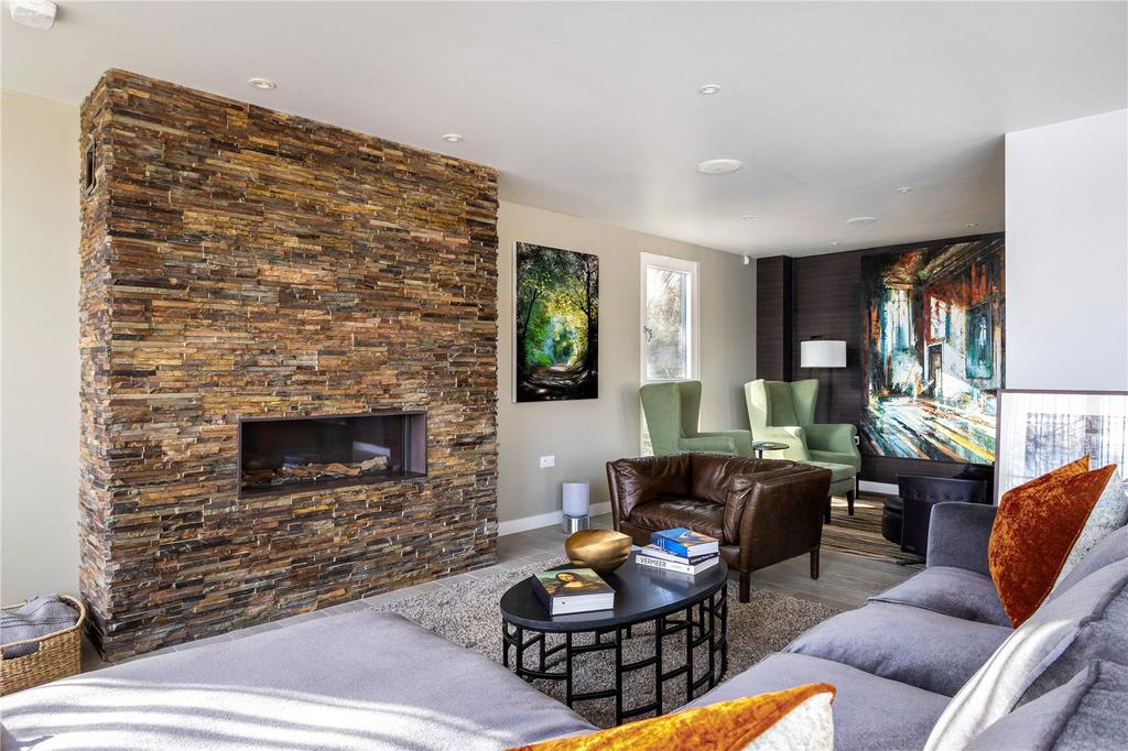 Sitting Area