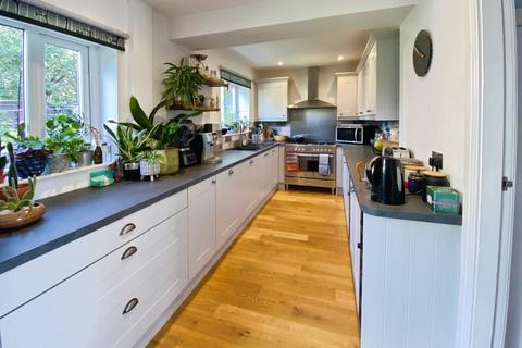 3 bedroom end of terrace house for sale, Queenhill Road, Northenden, Manchester, M22