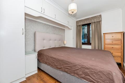 1 bedroom ground floor flat for sale, Campion Court, Grays, RM17