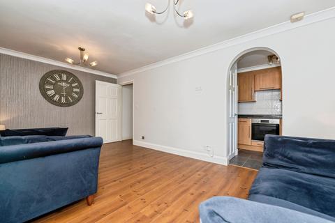 1 bedroom ground floor flat for sale, Campion Court, Grays, RM17