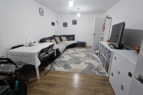 2 bedroom flat for sale, Kenton Road, Harrow HA3