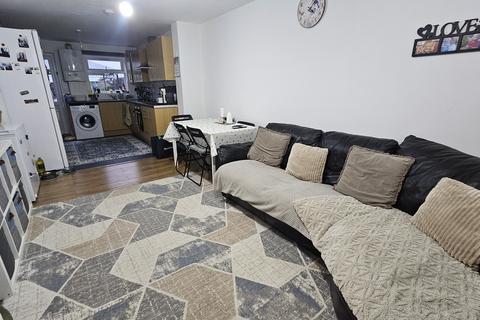 2 bedroom flat for sale, Kenton Road, Harrow HA3