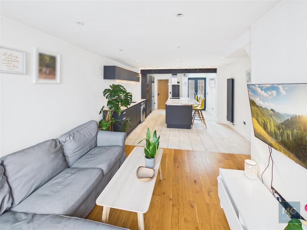 Sitting Room Area