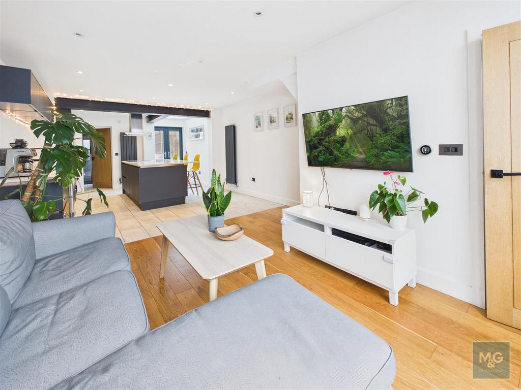Sitting Room Area