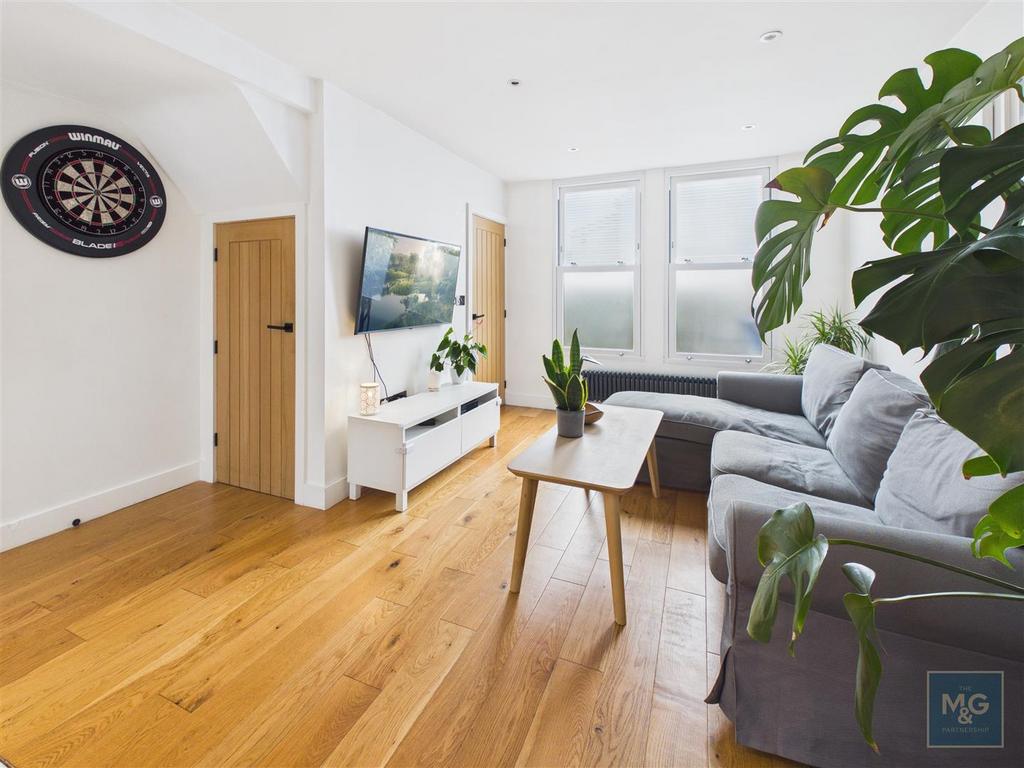 Sitting Room Area