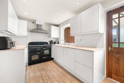 3 bedroom terraced house for sale, Bartholomew Place, Berkshire RG42