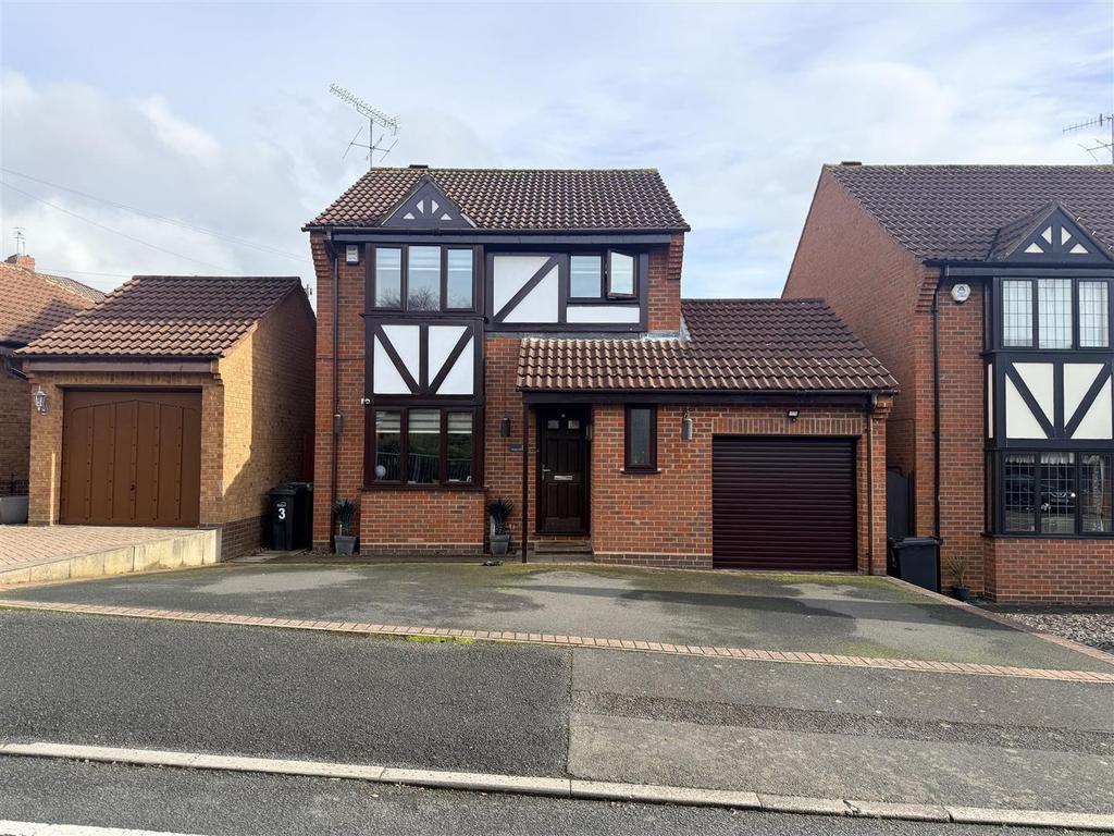 Kenyon Close Stourbridge 1.jpg