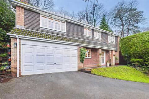 5 bedroom detached house for sale, Mountbatten Rise, Sandhurst, Berkshire, GU47