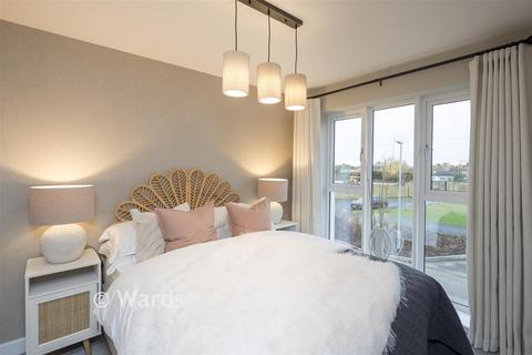 3 bedroom semi-detached house for sale, Osborne Gardens, Meadowbridge, Herne Bay, Kent
