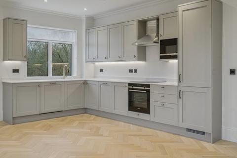 undefined, Westhorpe Park, Marlow, SL7
