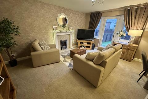 undefined, Highfield Court, Roberttown, Liversedge