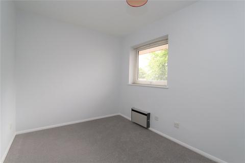 1 bedroom apartment to rent, Kings Avenue, London, UK, W5