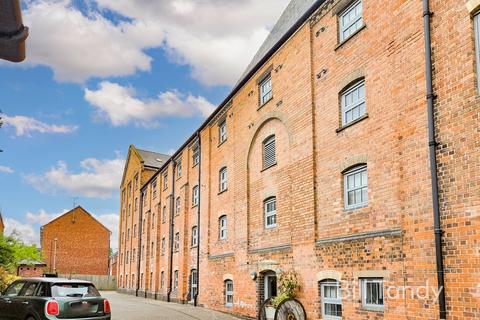 undefined, Cairns Close, Lichfield, WS14